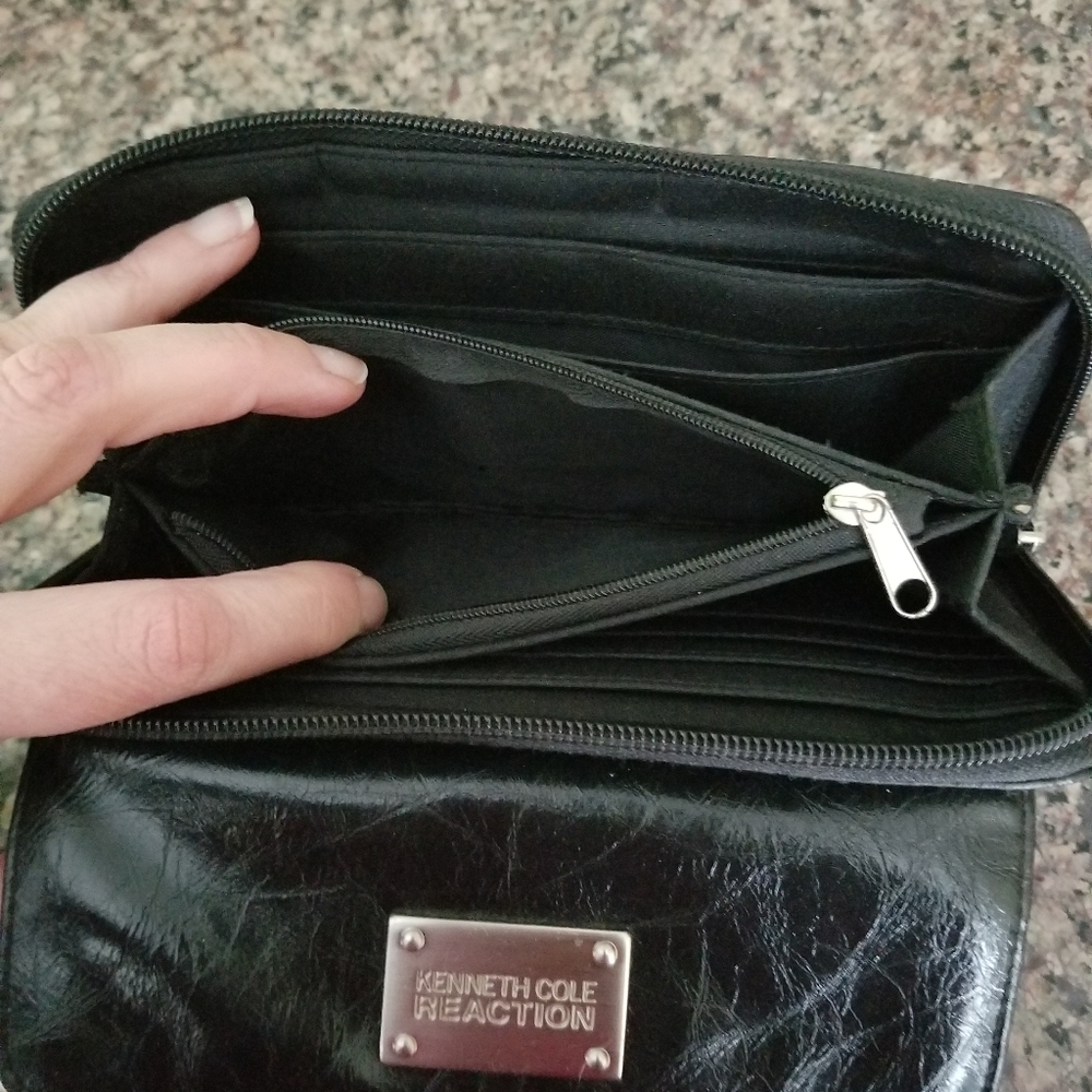 Wallet Kenneth Cole
